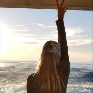 Meet your Posher, Lacey